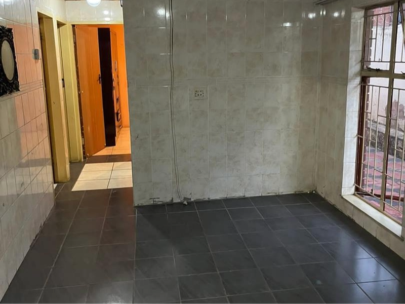 3 bedrooms house for sale in Soshanguve DD - Photo 4