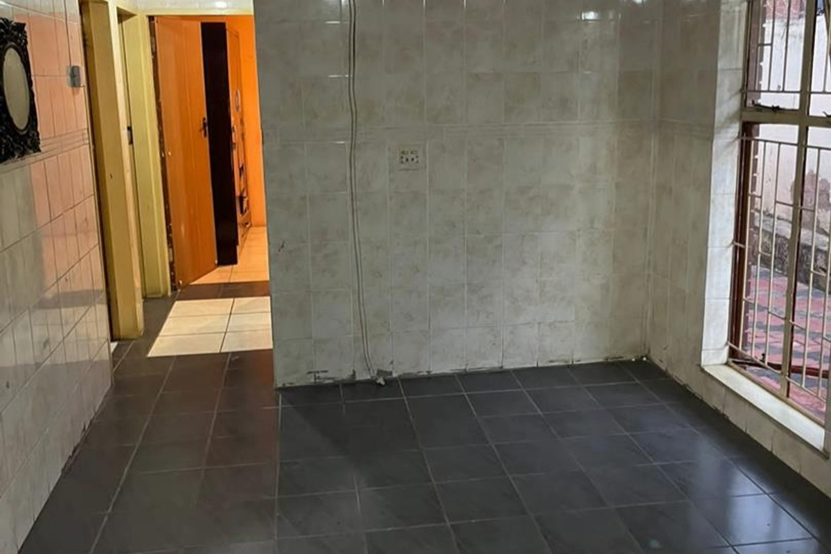 3 bedrooms house for sale in Soshanguve DD - Photo 4