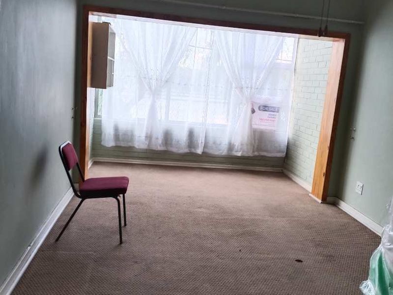 secure one bedroom unit - Photo 9
