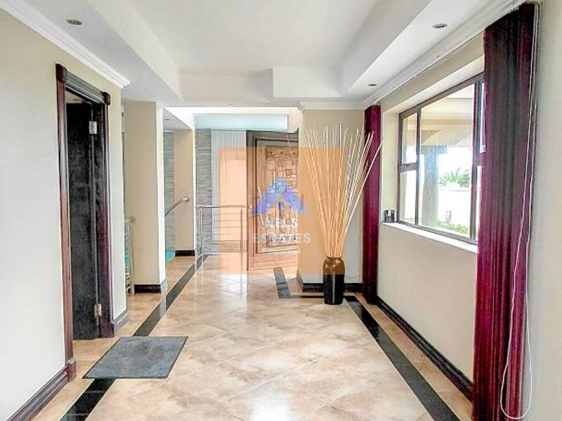Spacious Home For Sale in Vogelstrand, Swakopmund - Photo 3