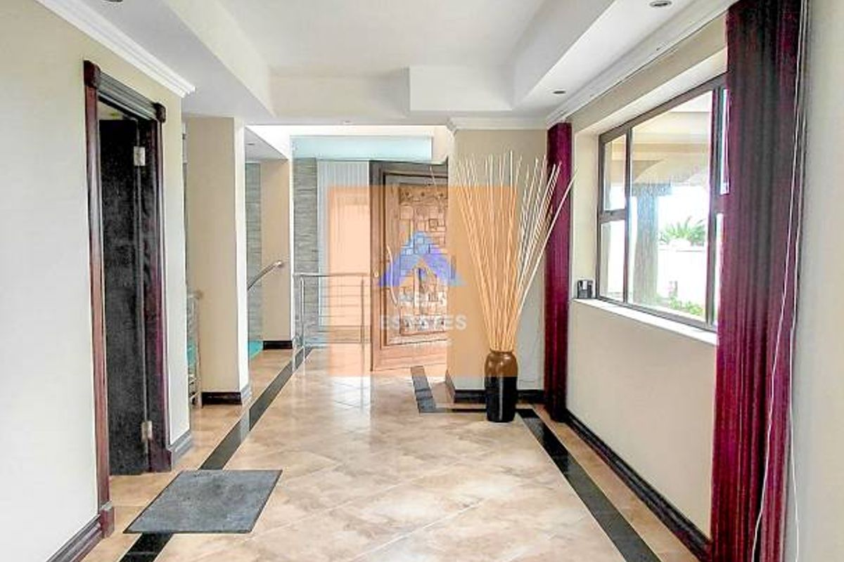 Spacious Home For Sale in Vogelstrand, Swakopmund - Photo 3