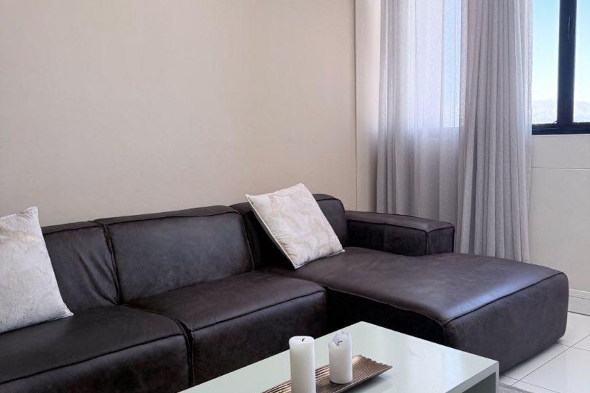 FULLY FURNISHED | RENT| CBD - Photo 2