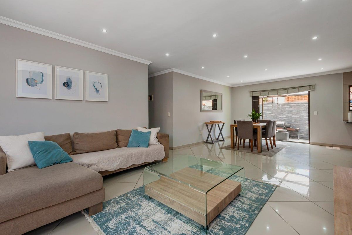 Very Modern Pet Friendly Secure Cluster in Prime Location - Photo 2