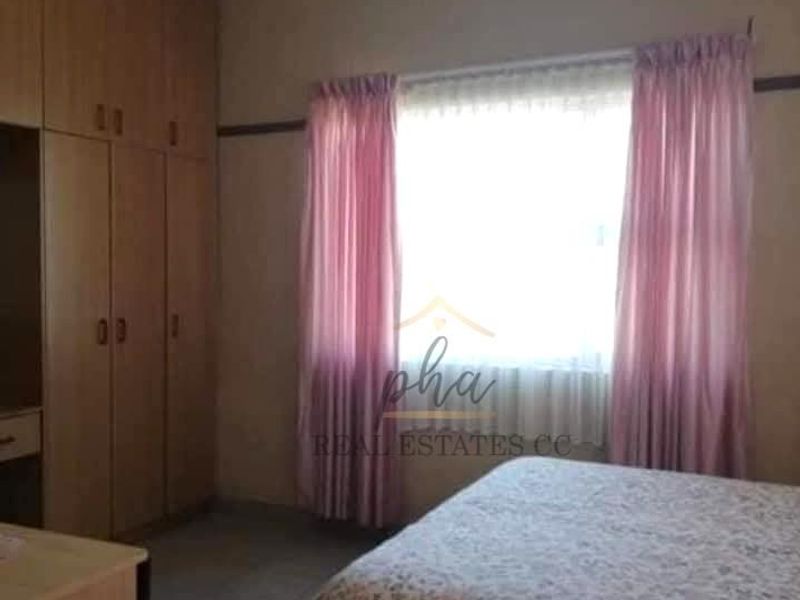 3 Bedr home with 2 flats for sale in Walvis Bay - Photo 10