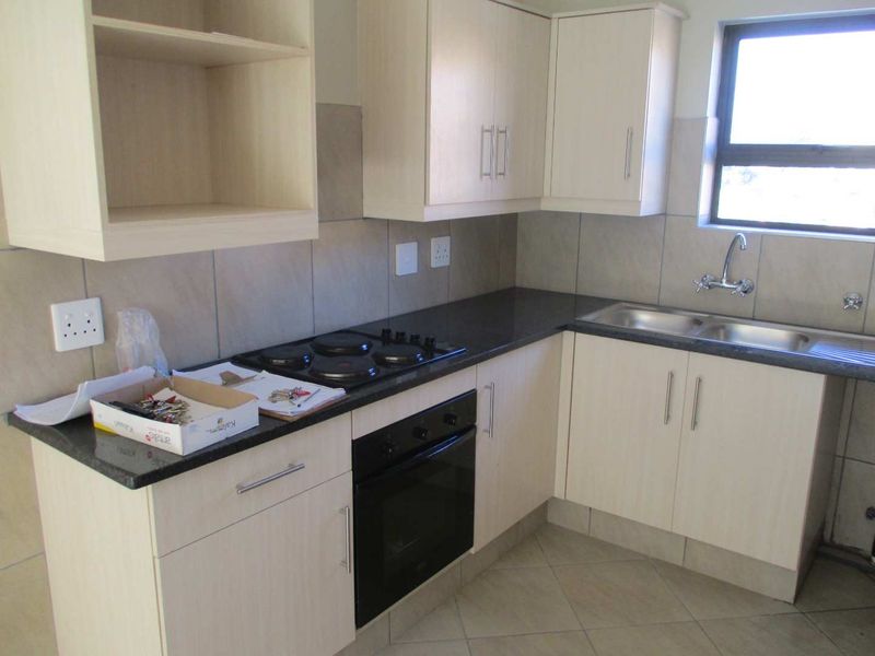 2 BEDROOM FLAT TO RENT IN PHILIP NEL PARK - Photo 6