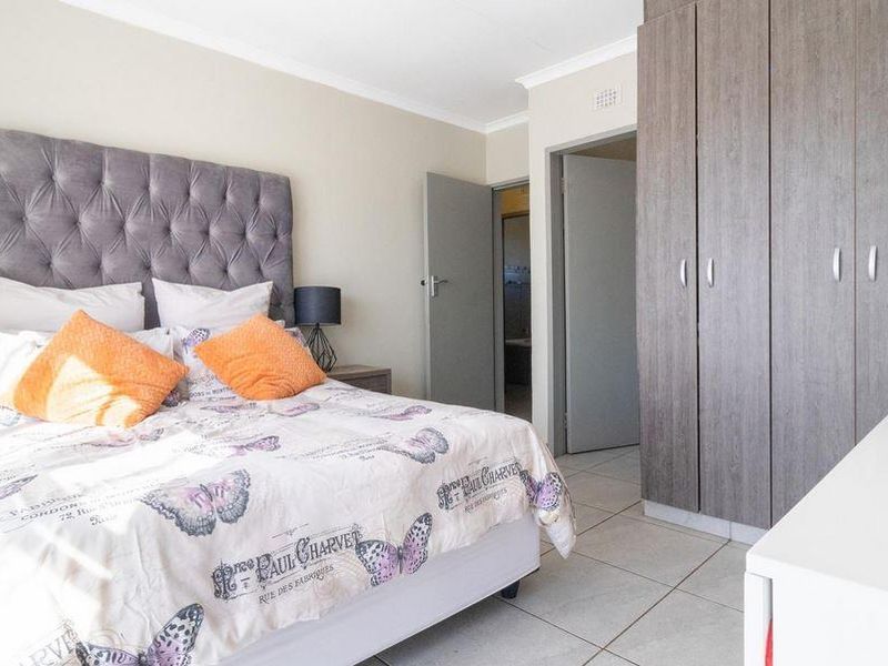 Why not treat your self - Photo 10