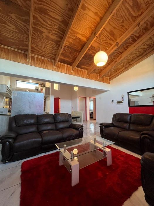 Property #2427776, Townhouse For Sale in Otjomuise