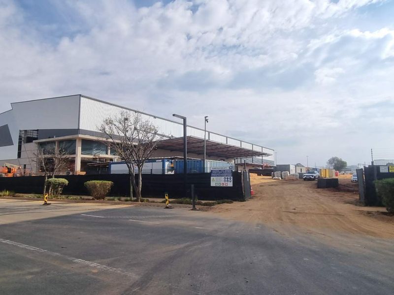 Section S3 | Modern Logistics & Distribution Facility To Let in Jet Park – 7,642m2 - Photo 10