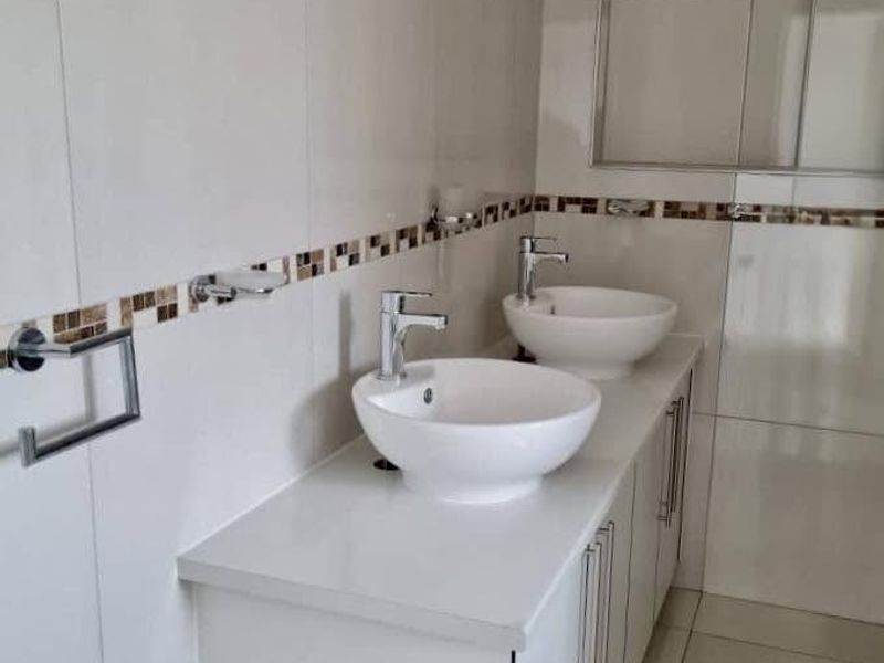 3 Bedroom House For Sale in Okahandja - Photo 7