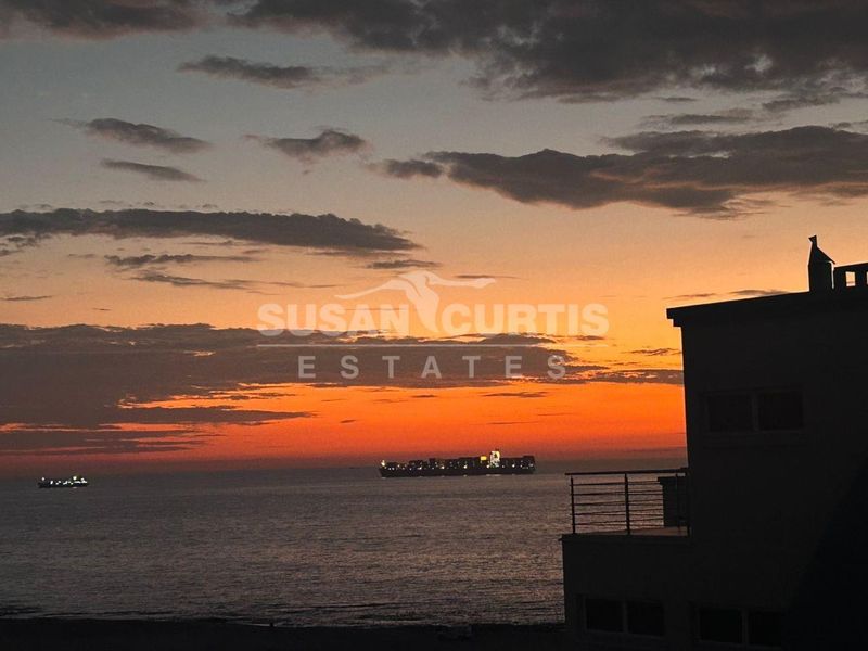 PENTHOUSE WITH STUNNING SEA VIEW - Photo 7