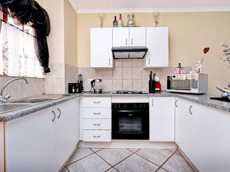 Calling All Investors and First Home Owners! - Photo 3