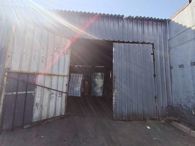 Warehouse to let in Greyvillle, Berea - Photo 6