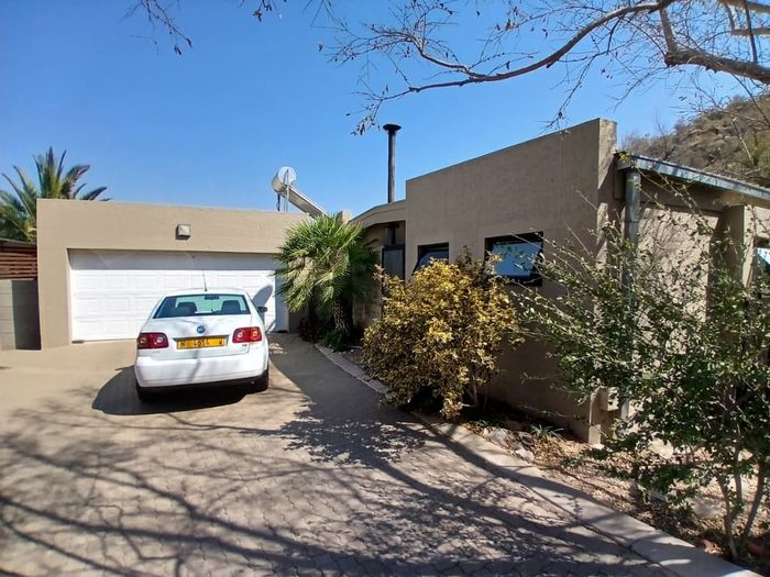 Property #2552118, Townhouse For Sale in Avis