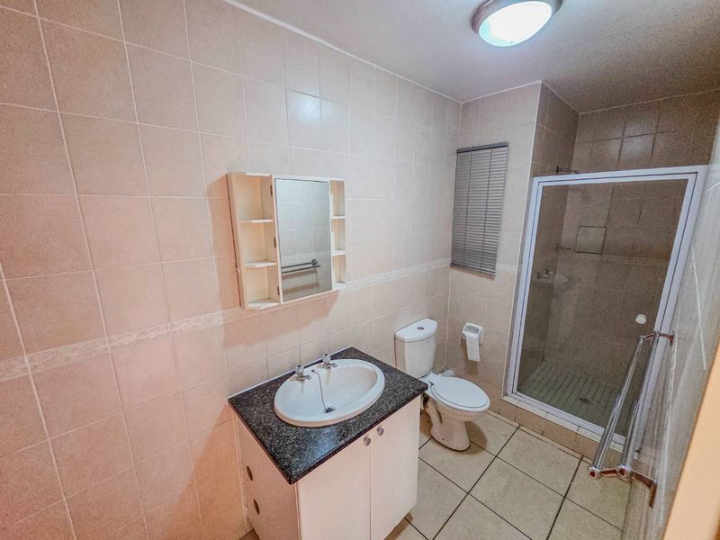 2 Bedroom Apartment available Hillcrest - Photo 10