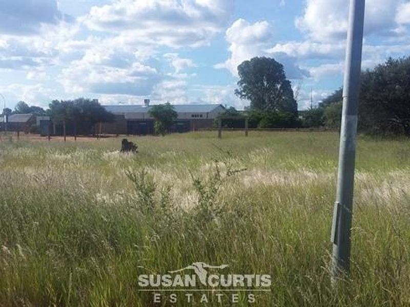 Business Erf in Gobabis. - Photo 3