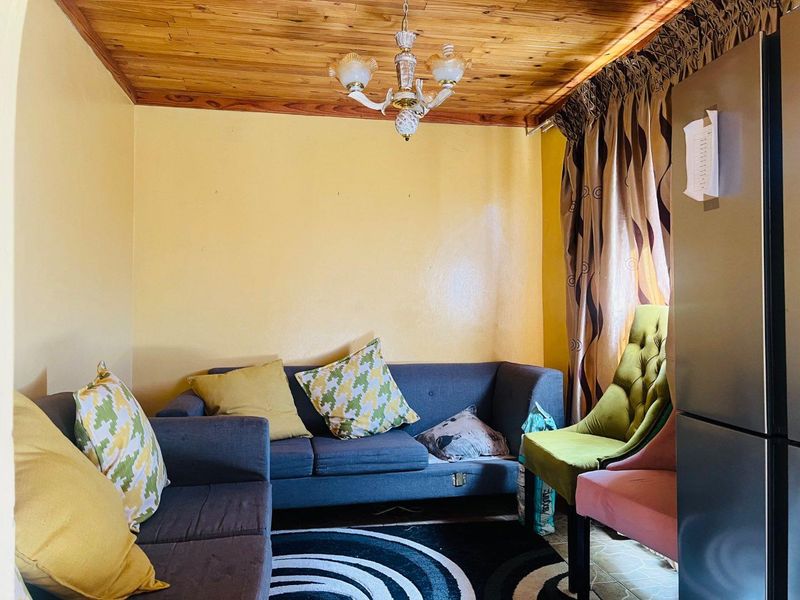 For Sale: 4-Bedroom,2-Bathroom Home Ready for Your Vision - Photo 6