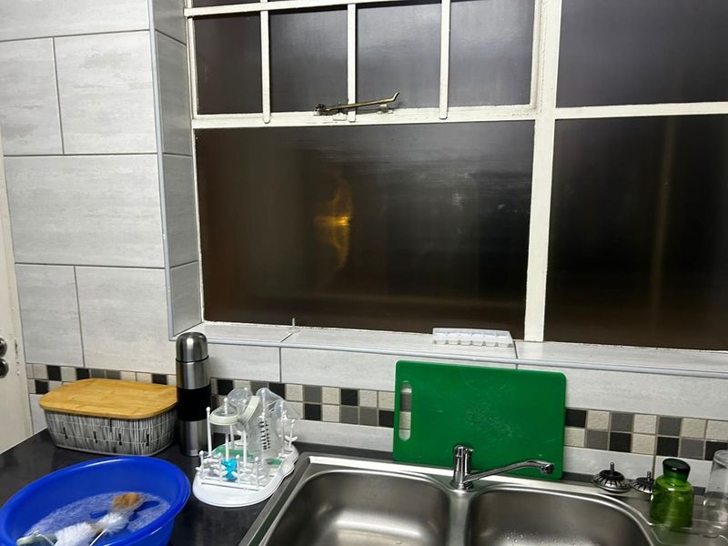 2 Bedroom apartment priced to Go - Photo 3