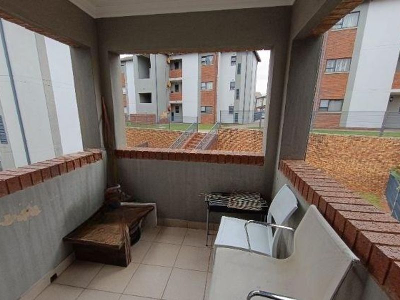 AMBERFIELD - THE HUTTON - 2 BEDROOMS - 2 BATHROOMS - Photo 9