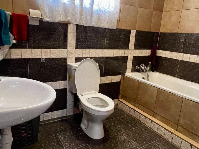 New listing in Khomasdal - Photo 4