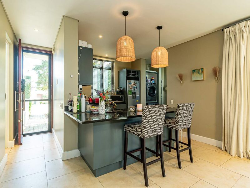 Magnificent townhouse beautifully situated at Stonehurst - Photo 5