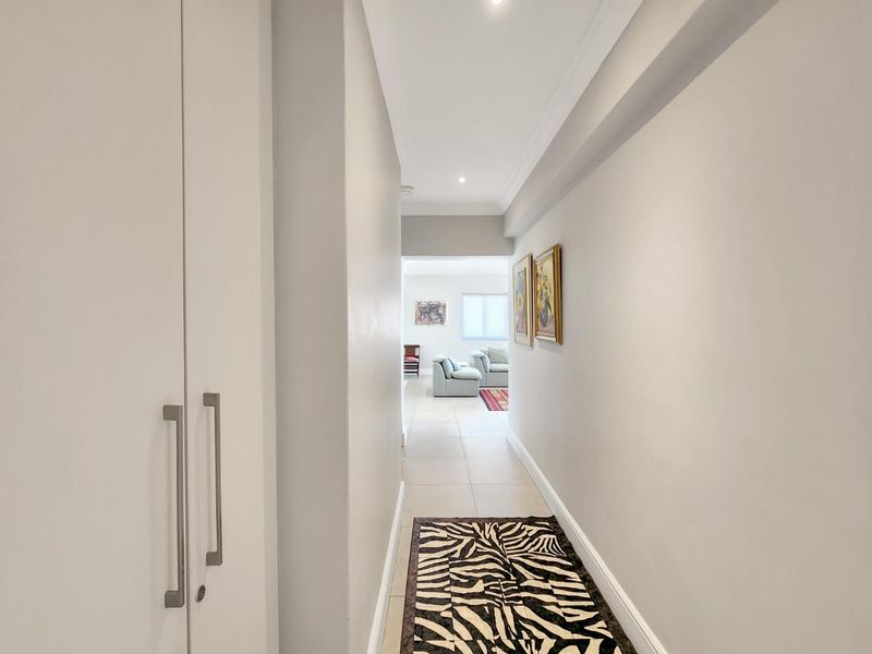 Undoubtedly Mouille Point's Grand Lady - Photo 5