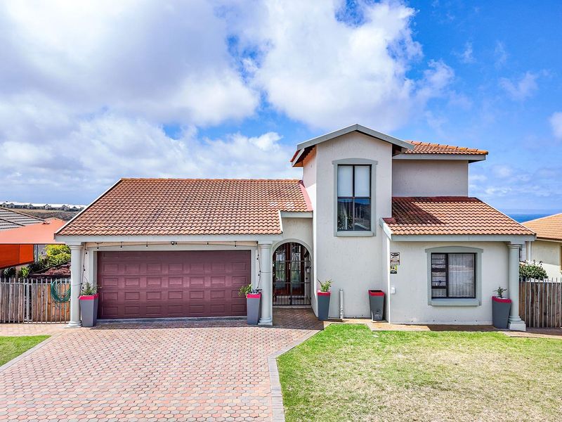 Exclusive Sole Mandate. North facing family home with sea view! - Photo 4