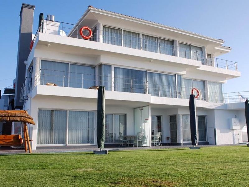 BUSINESS PROPERTY: TOP RATED GUESTHOUSE IN YZERFONTEIN - Photo 2