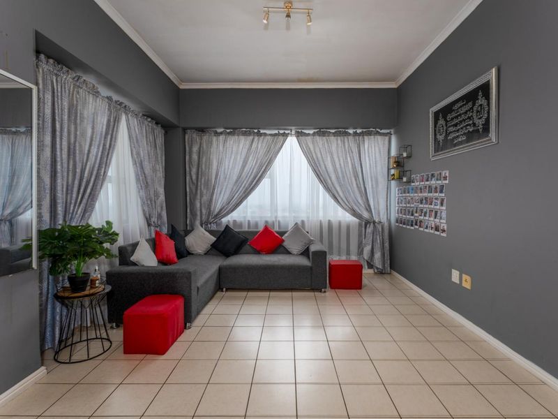 2 Bedroom Apartment for sale - Photo 4