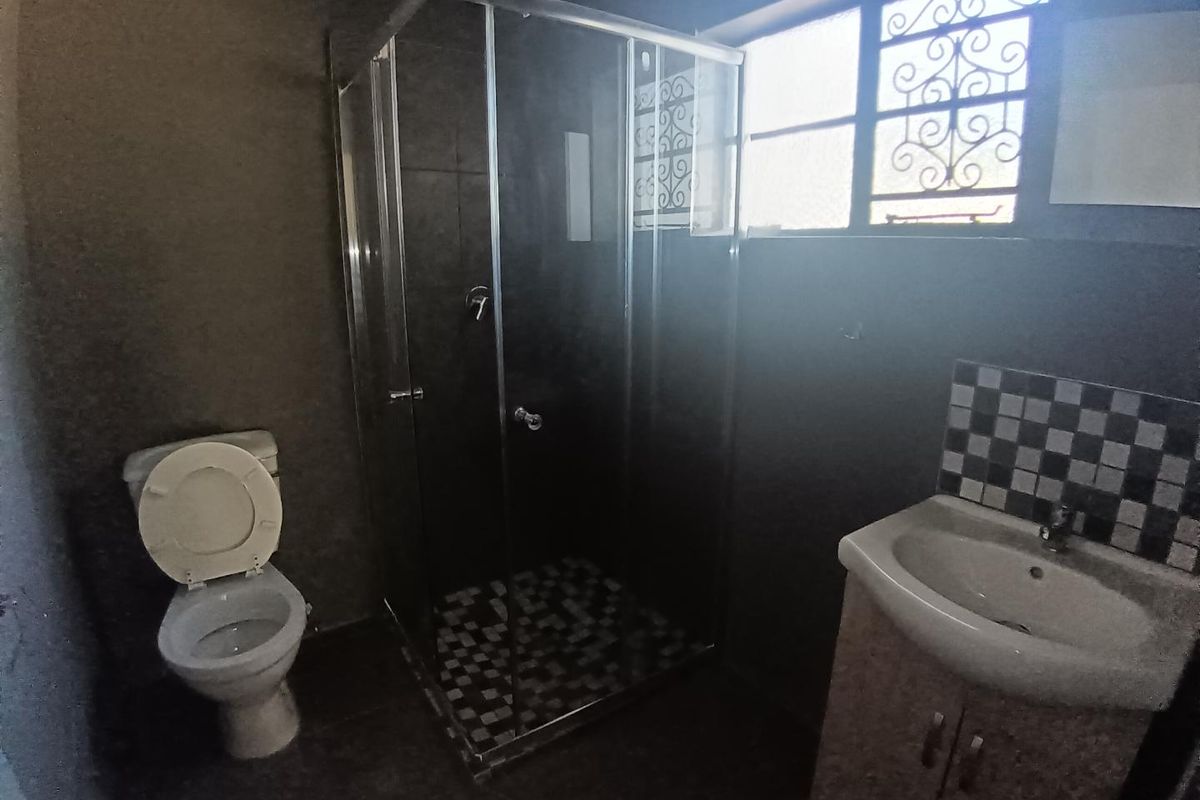 Ruim kamer te huur - Photo 4