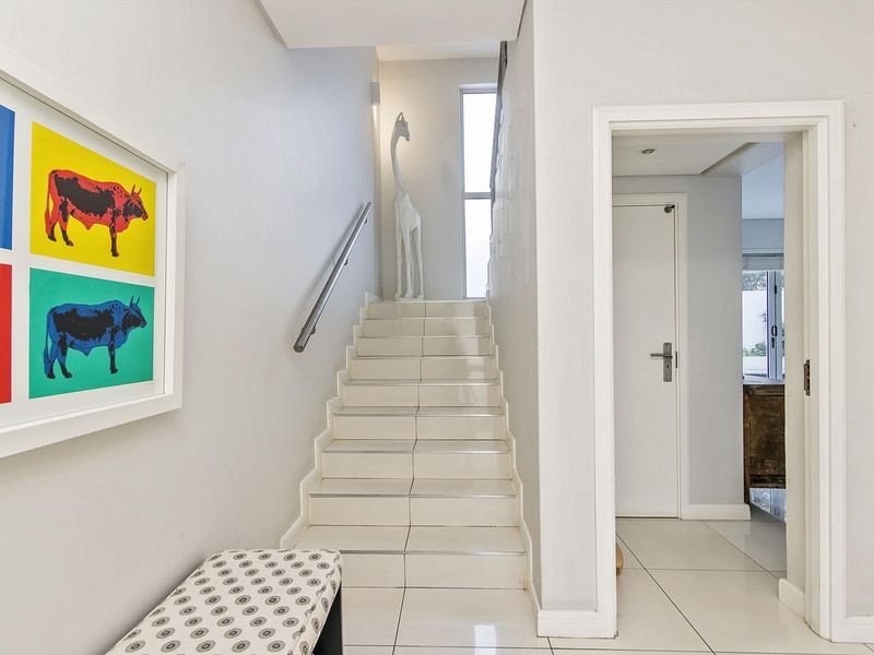 Magnificent 3 Bed Cluster Home - Photo 2