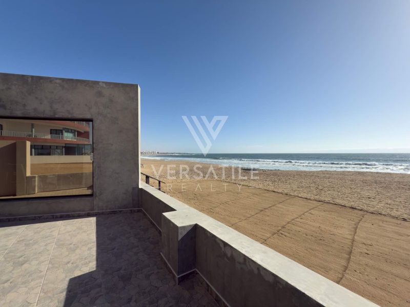 Luxury Beachfront Living – Exceptional 4 Bedroom Home with Unmatched Views - Photo 9