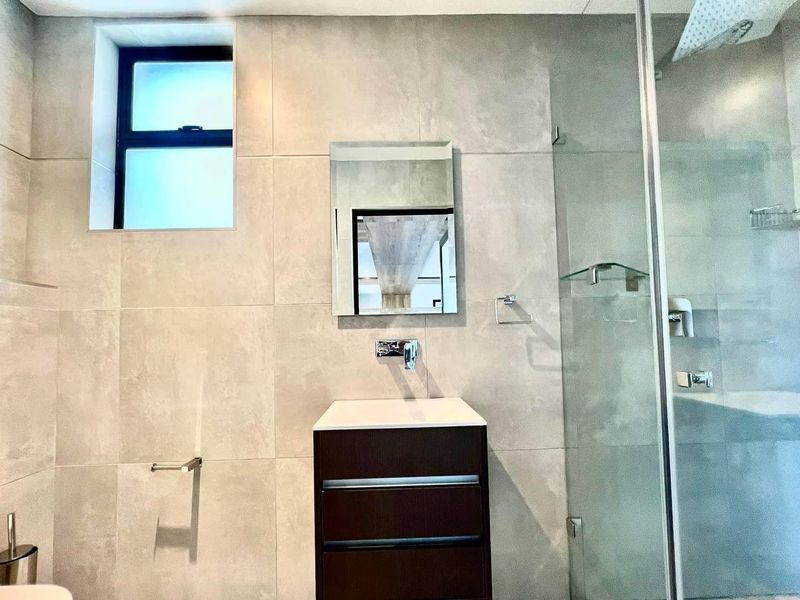 4 Bedroom House For Sale in Klein Windhoek - Photo 9