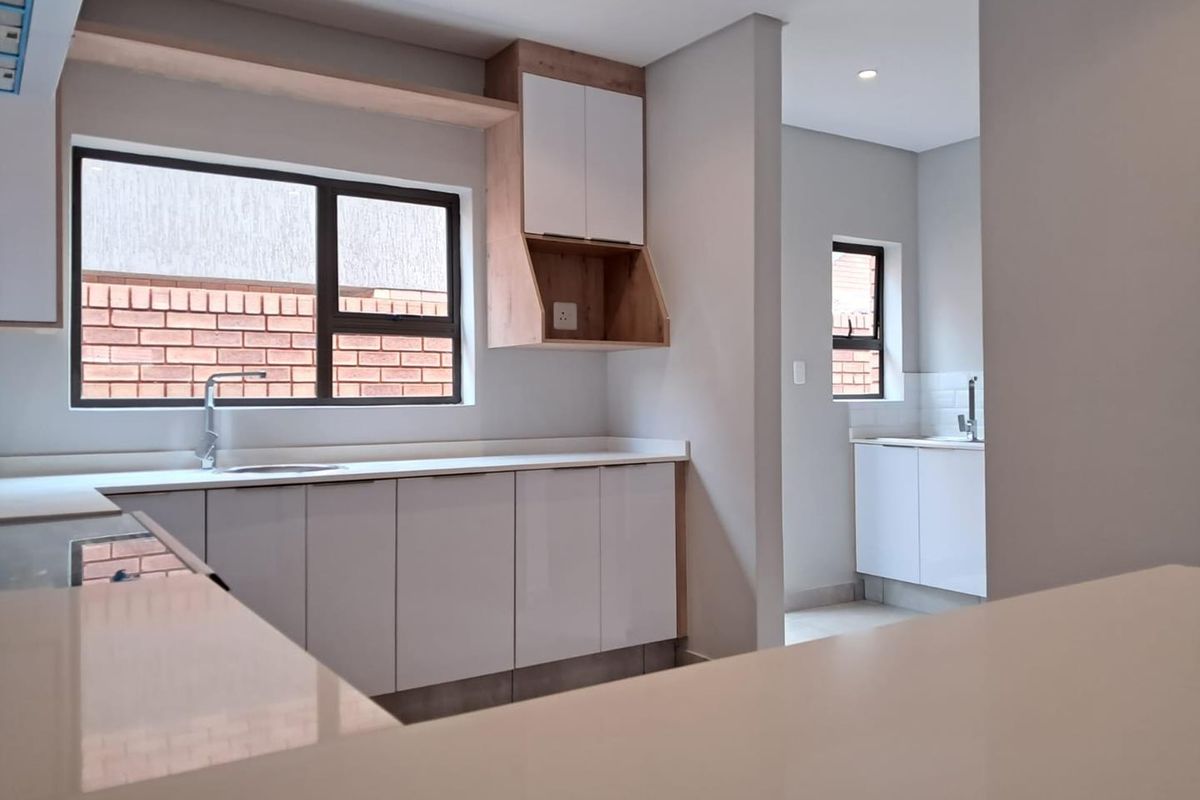 New Development Brackenhurst!! - Photo 3