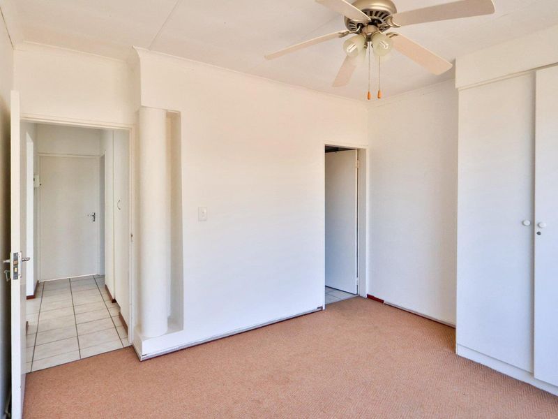 2 Bedroom, 2 Bathroom Apartment in Winchester Hills - Photo 10