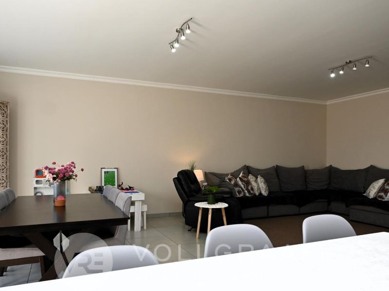 Spacious Three Bedroom Townhouse For Sale in Swakopmund Extension 39 - Photo 4