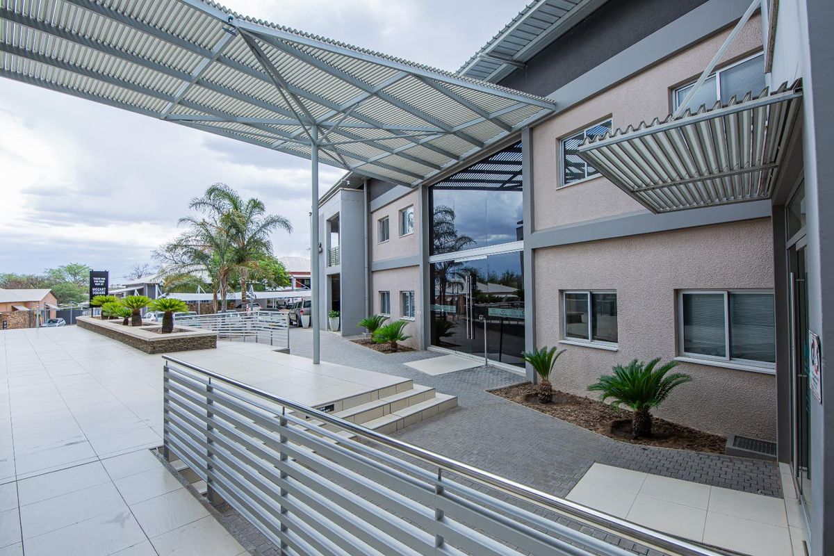 AAA grade office space to rent - Photo 4
