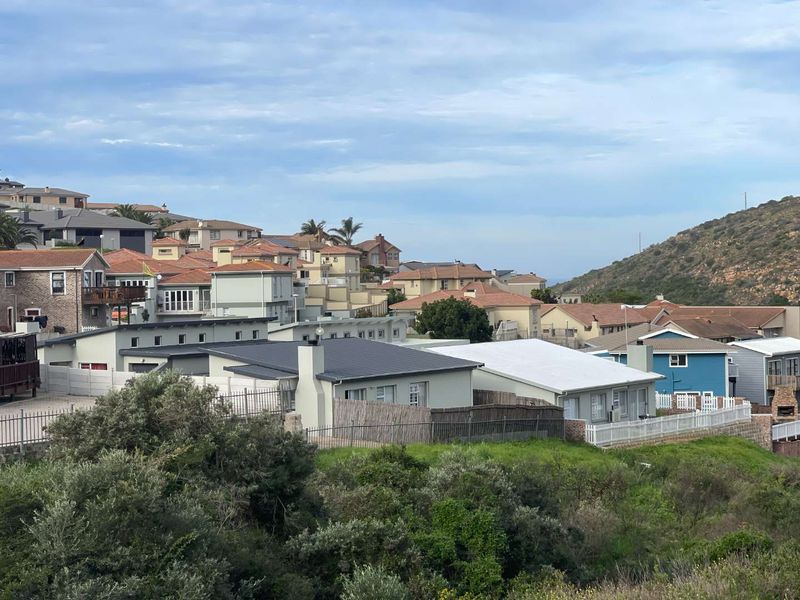 Exceptional Value in Island View – Complete & Customise This Facebrick Home Your Way - Photo 4