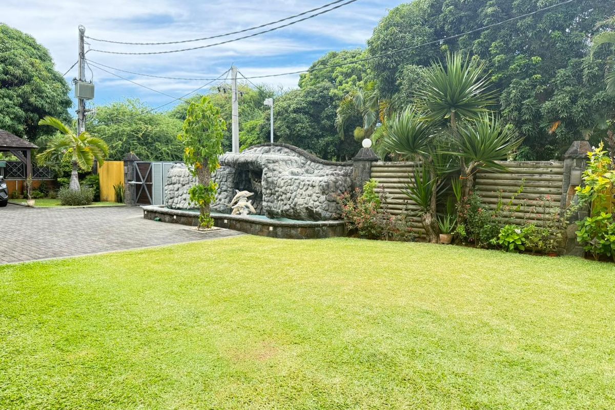 TRIPLE-INCOME COMMERCIAL ASSET | Prime Location, Immediately Productive - Photo 3