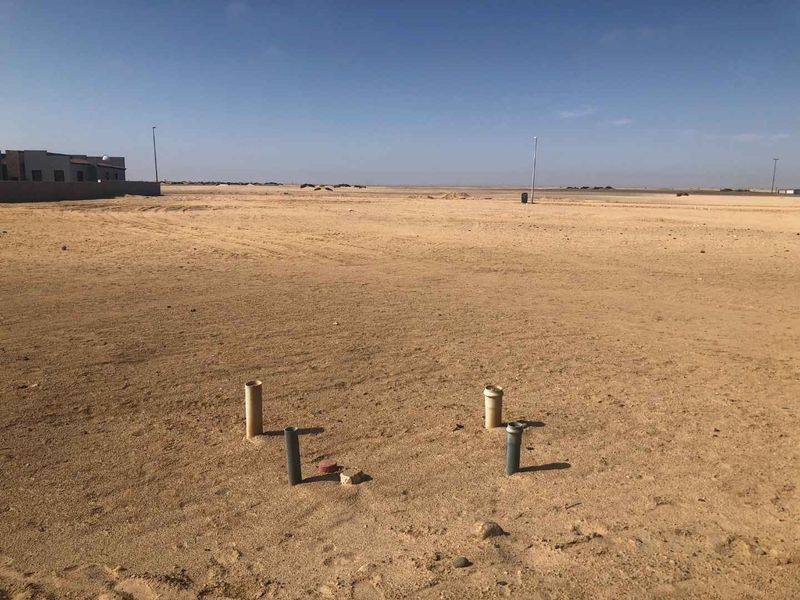 Vacant plot available close to the beach. - Photo 2