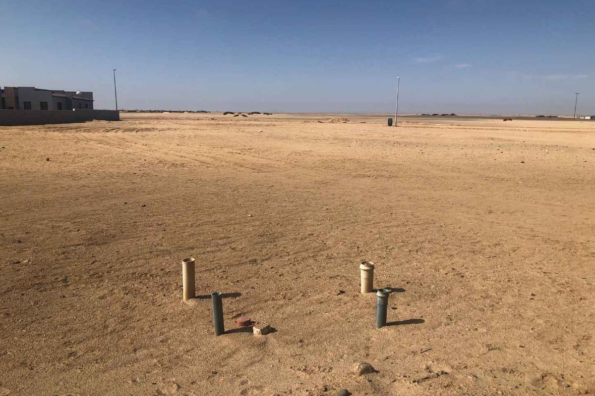 Vacant plot available close to the beach. - Photo 2