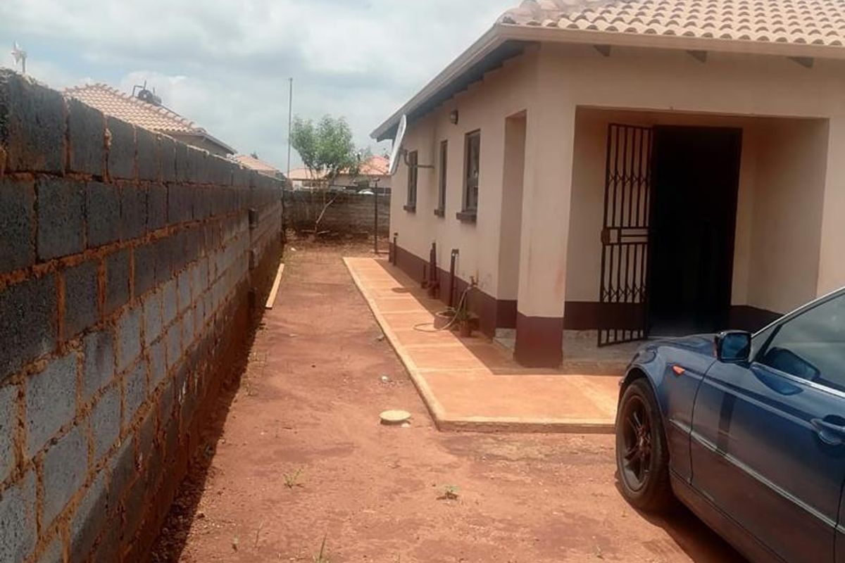 Dawn City - R 830 000 Family Home ! - Photo 2