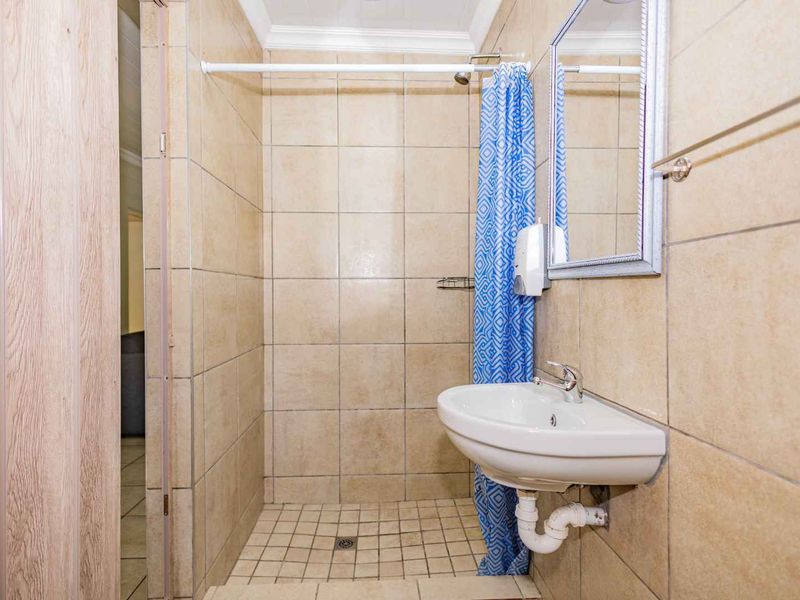 La Bella Vida Self Catering Apartments - Photo 6