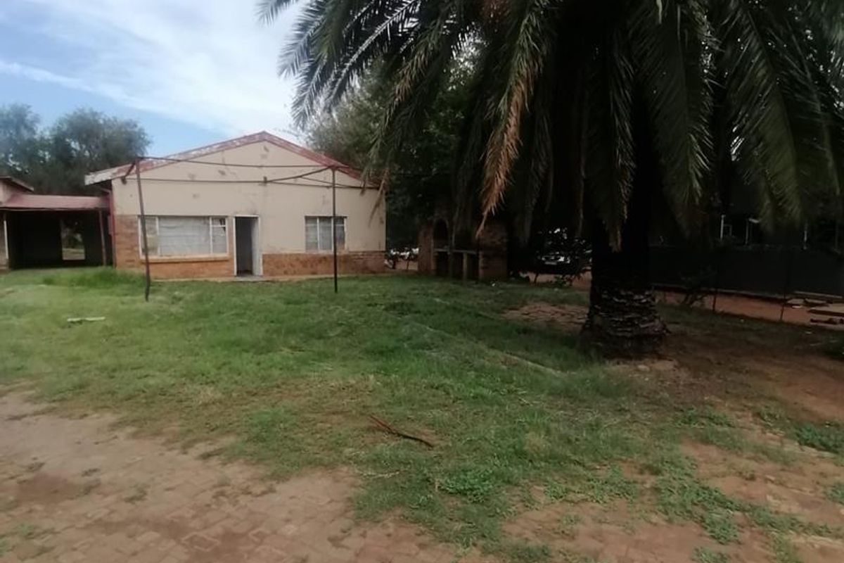 Vacant Land - R300 000.00 - Photo 5