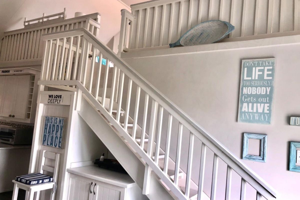 Coastal living 3 bedroom - Photo 4