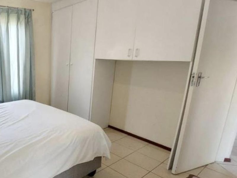 Modern 2-Bedroom Townhouse for Sale in Santa Fe, Bromhof - Photo 6