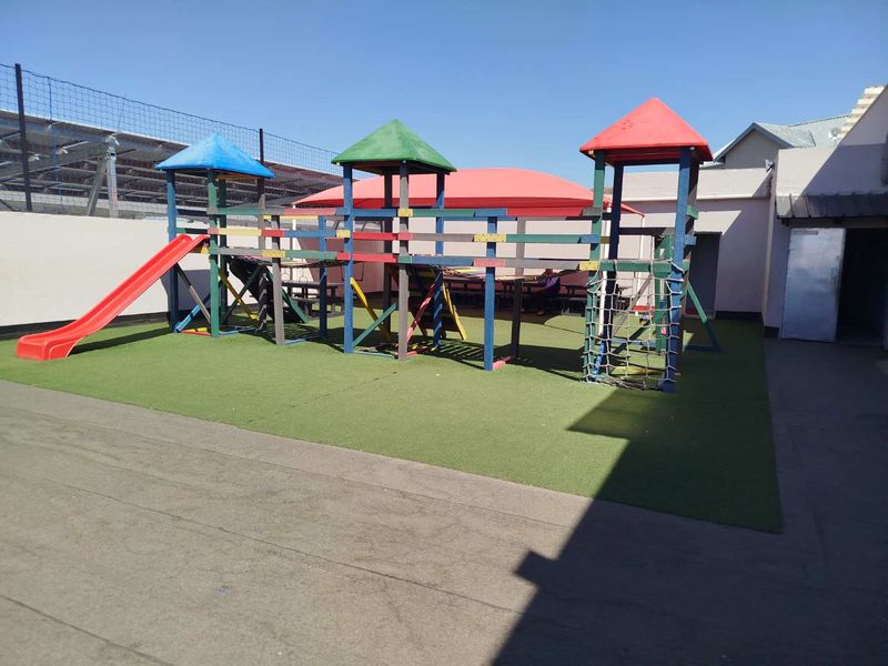 1 Bedroom Apartment For sale in NorthPark Mall Pretoria North. - Photo 10