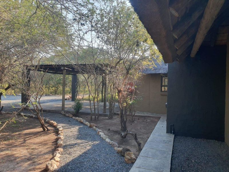 Your Piece of the Bushveld Leisure Awaits!! - Photo 3