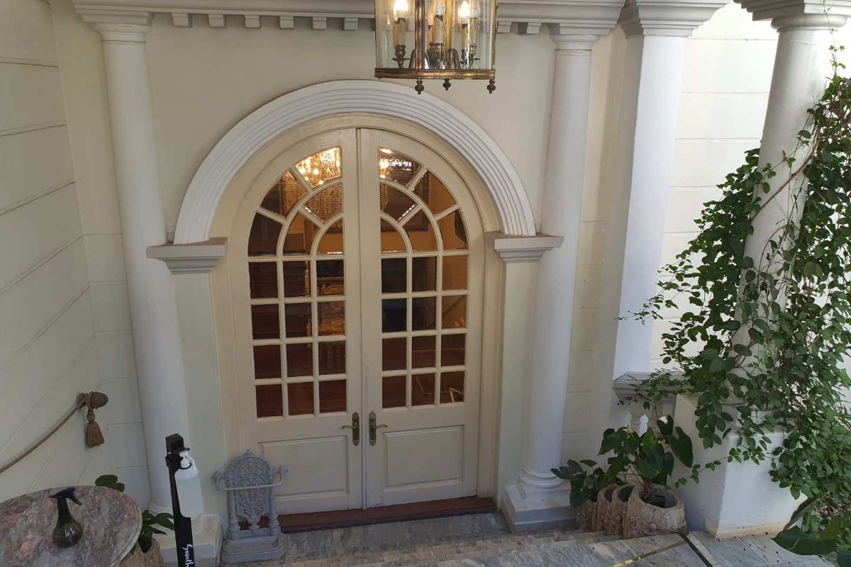 TWO EXQUISITE LARGE FAMILY HOMES OR GUEST HOUSES! - Photo 2