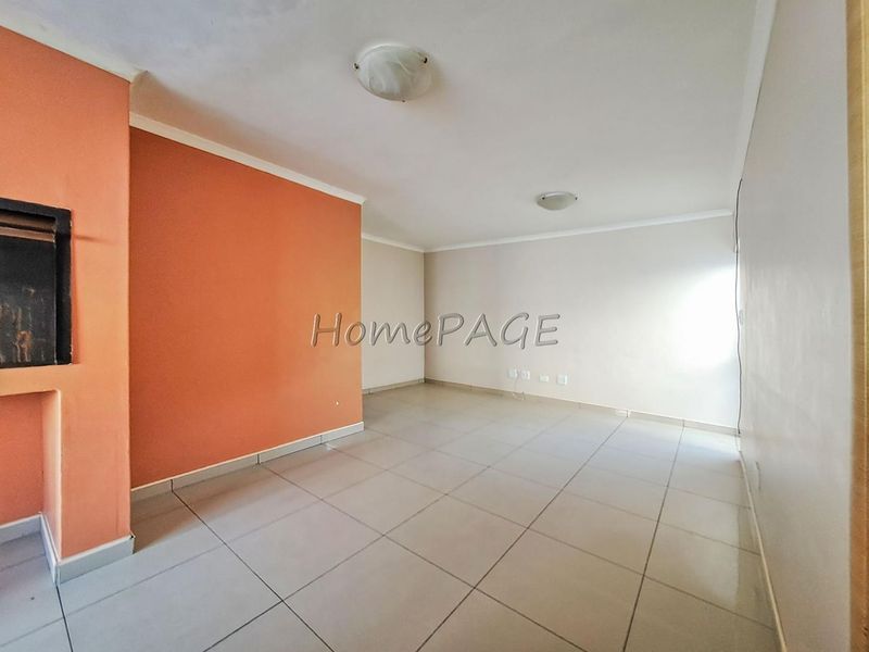 Hermes, Walvis Bay:  Very neat 2 Bedr unit in Natalie Park is for sale - Photo 6