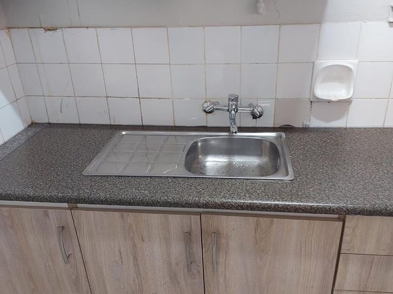 Stunning 1 bedroom unit is now for sale in Upper Sunnyside. - Photo 5